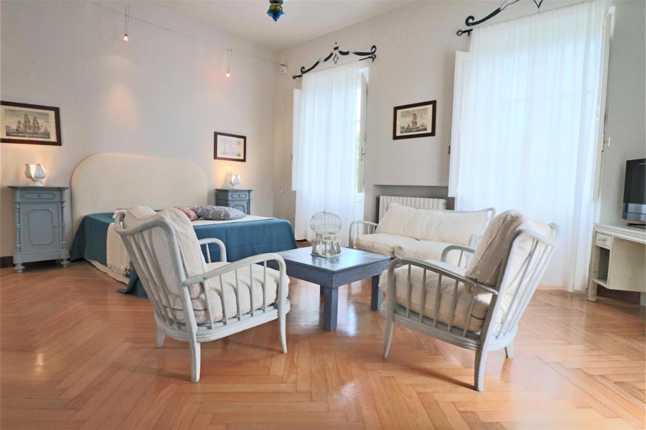 Couette-café Relais Delle Rose 2*