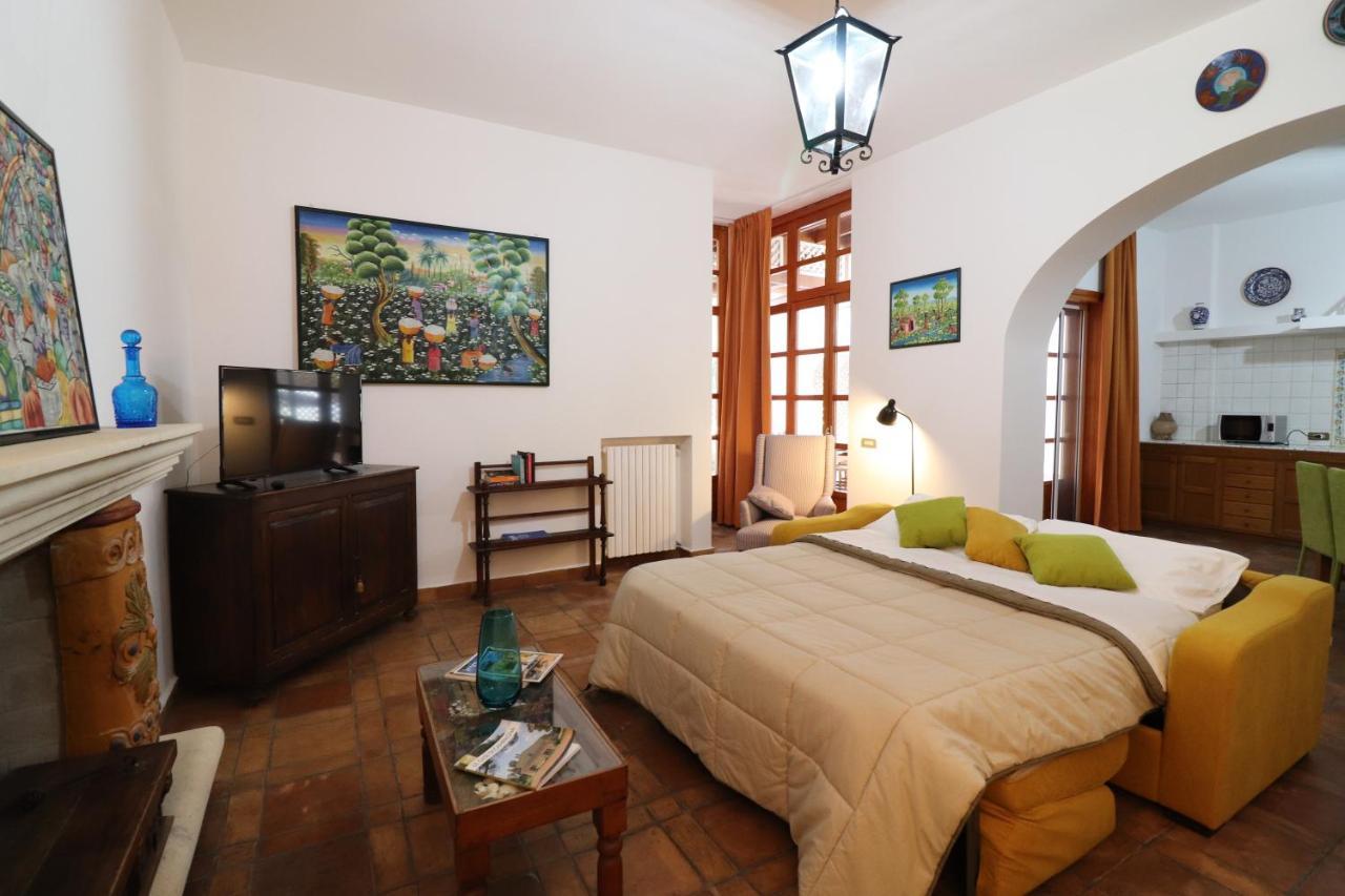 Relais Delle Rose Couette-café Lecce
